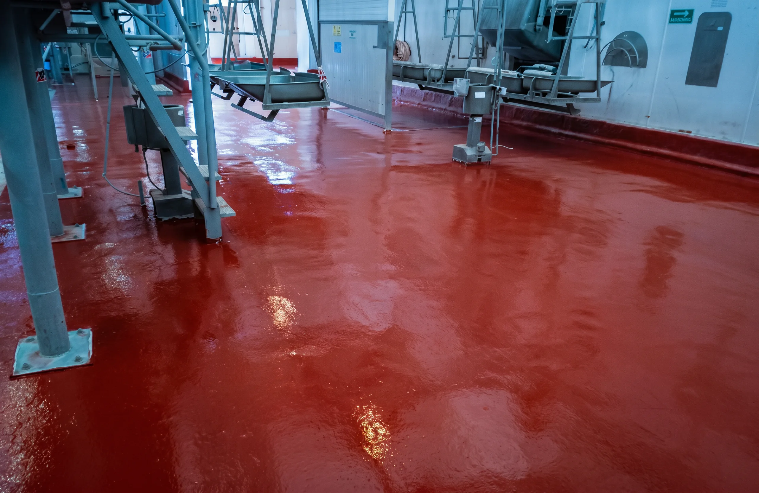 HIDROLAVADO Y PINTURA INDUSTRIAL: Pintura industrial y arquitectónica